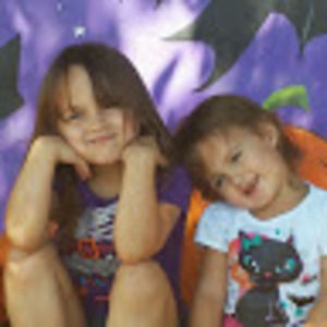 Meet your Posher, Debbi